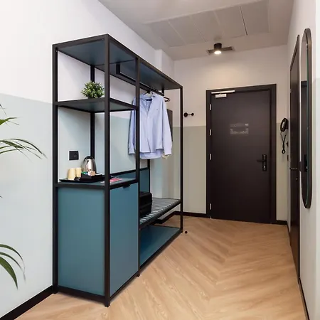 Hostel Cx Bicocca Milan